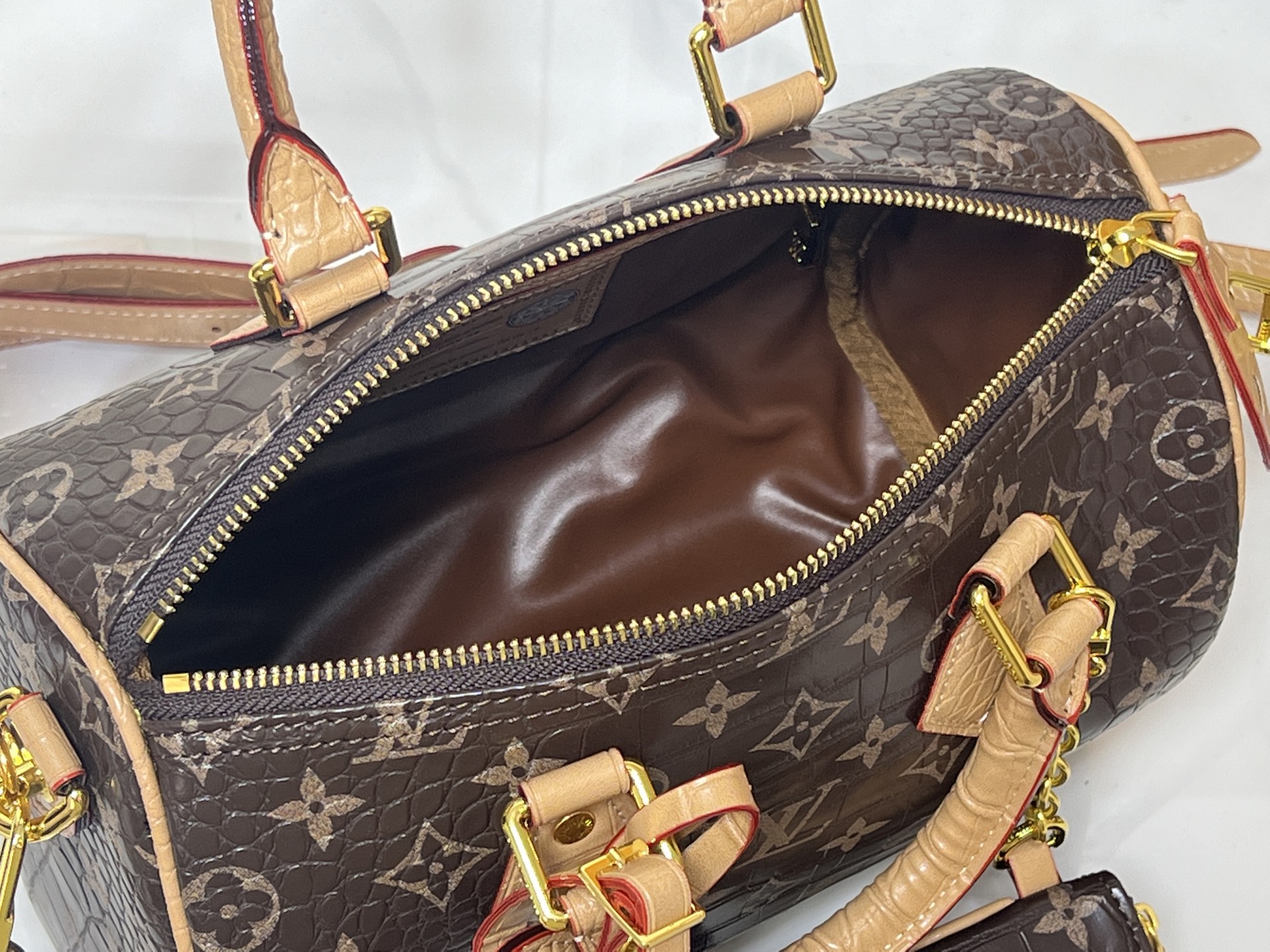 New Luxury LV Bag 9998