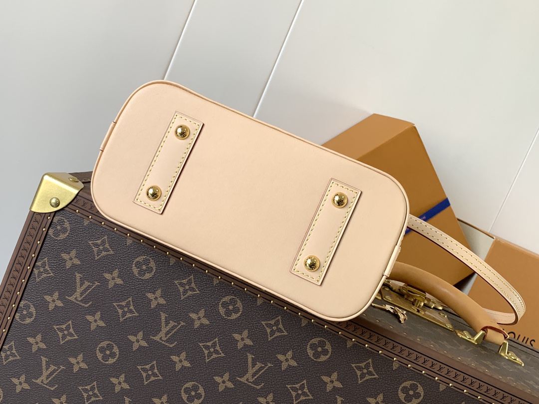 Alma Bb Handbags Multicolored Monogram White M13078