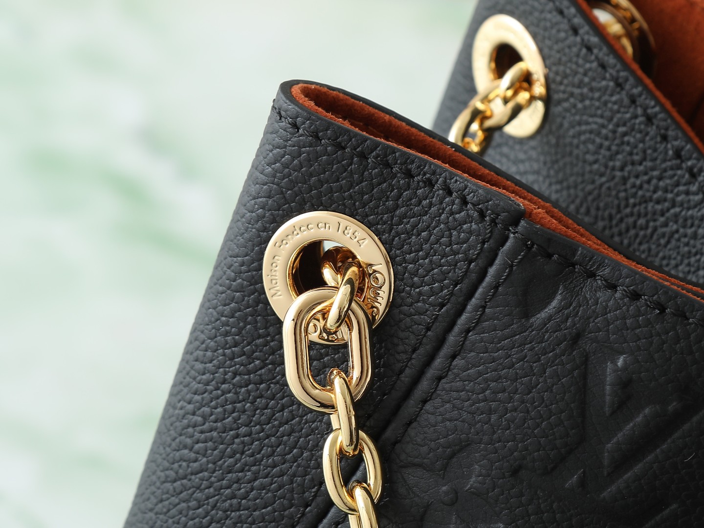 Anytime Mm Shoulder Bag Monogram Empreinte Leather Black M14324