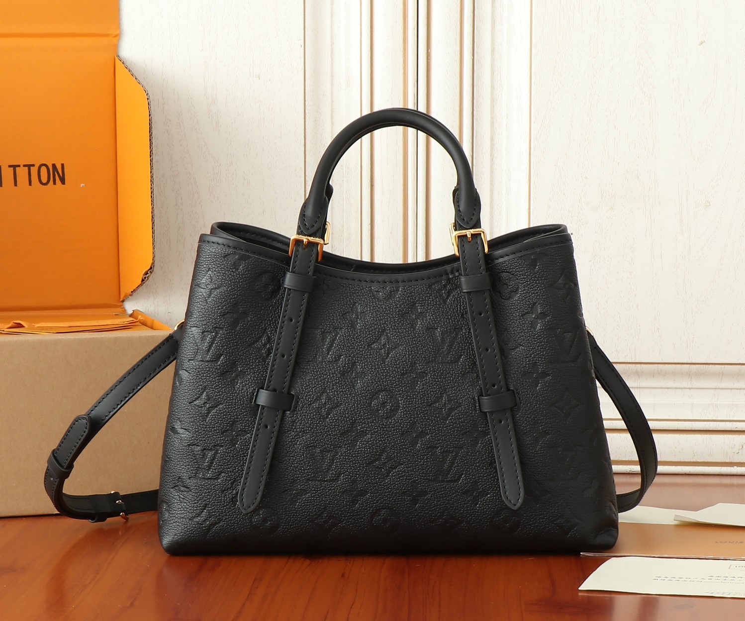 Babylone Tote Pm Monogram Empreinte Leather Black M11393
