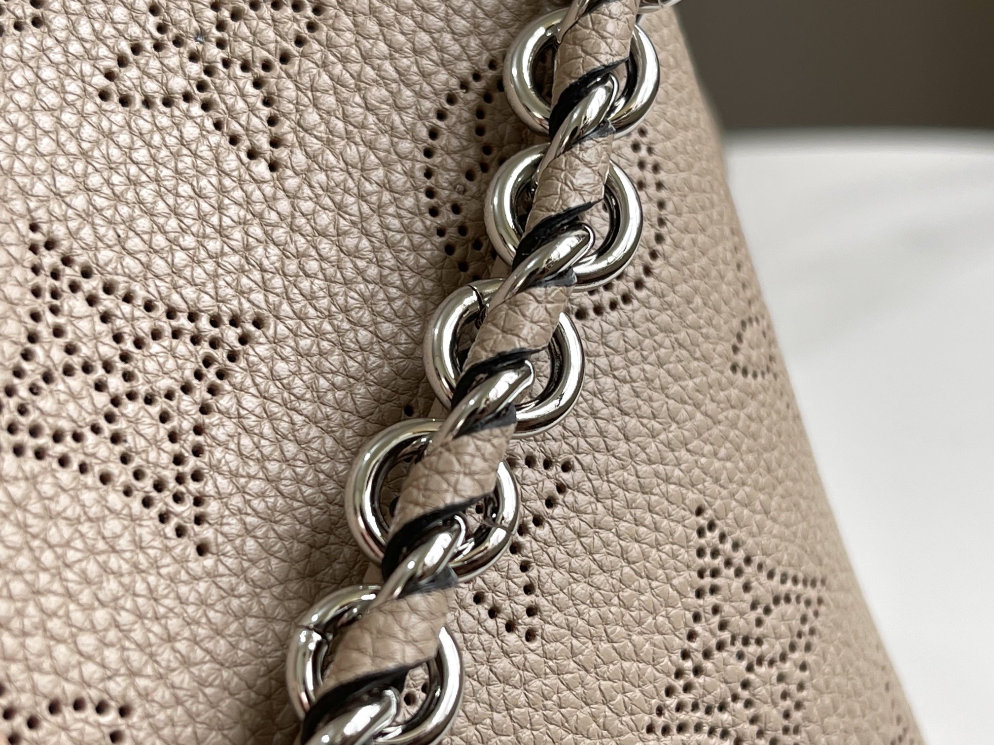 Bella Mahina Bag Galet M57201