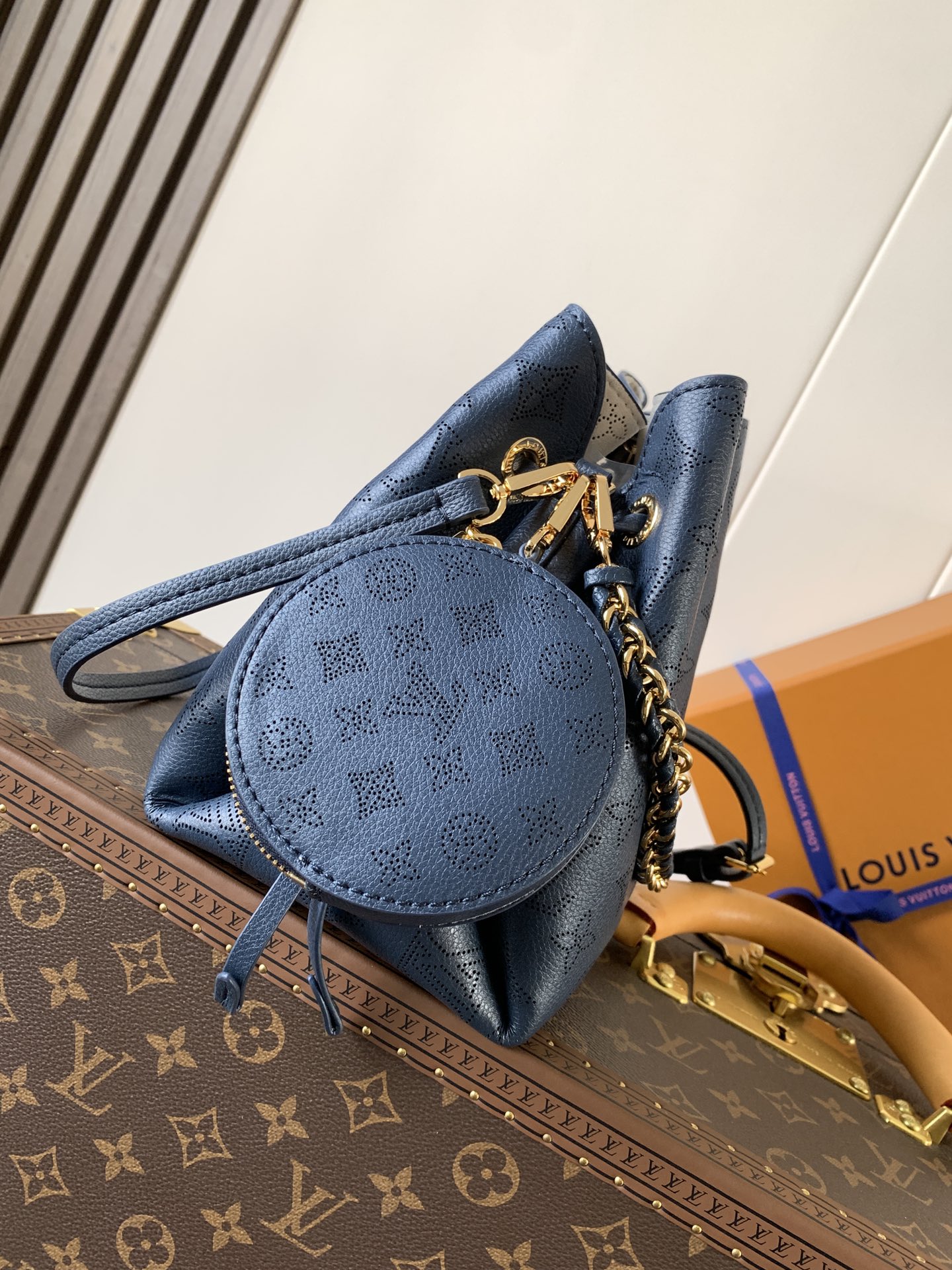 Bella Mahina Bag Navy M57070