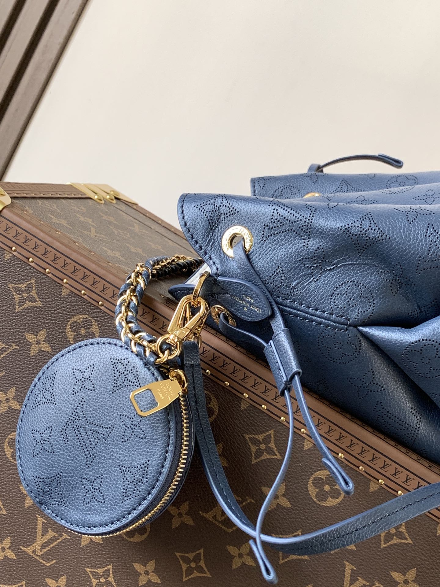 Bella Mahina Bag Navy M57070