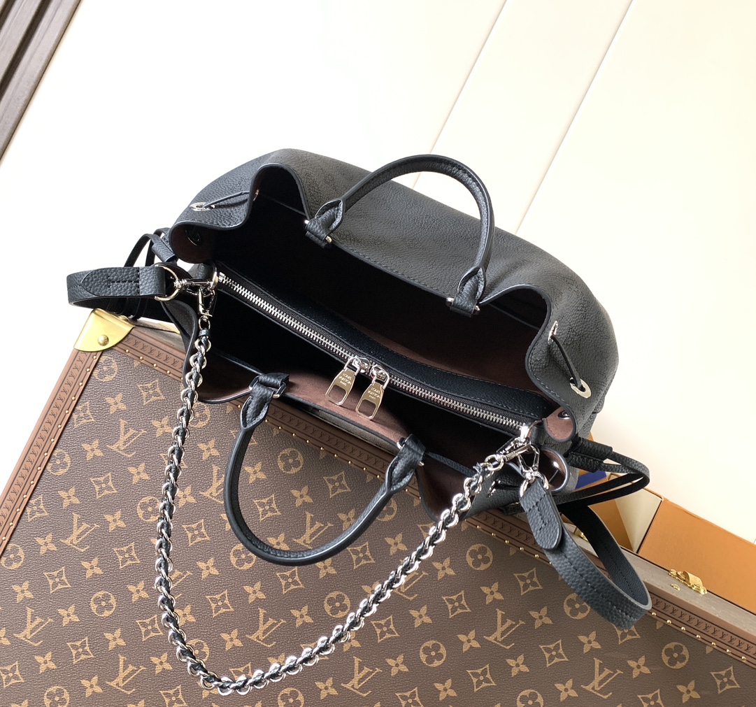 Bella Tote Mahina Black M59200