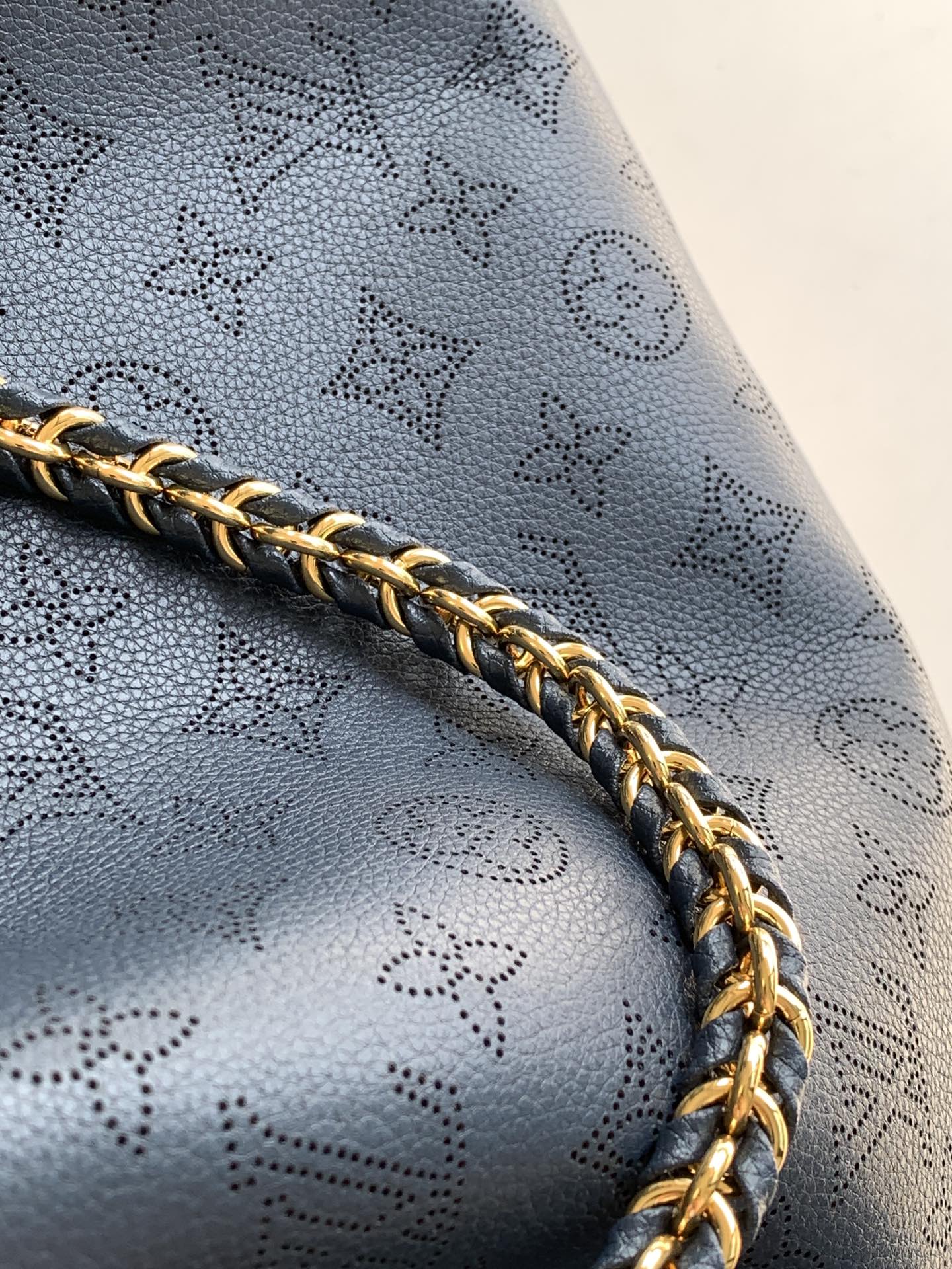 Bella Tote Mahina Navy M14316