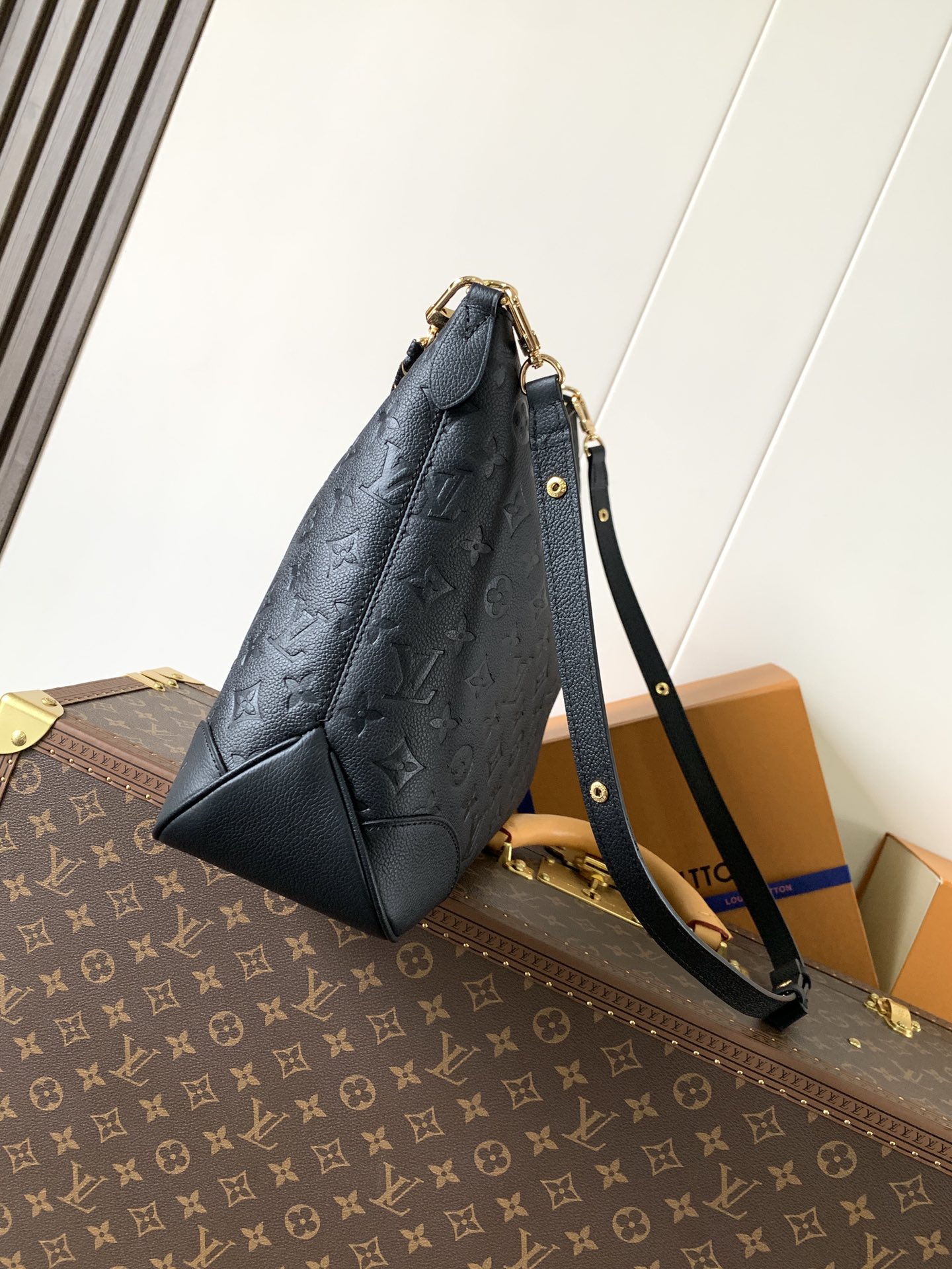 Boulogne Gm Crossbody Bag Monogram Empreinte Leather Black M13706