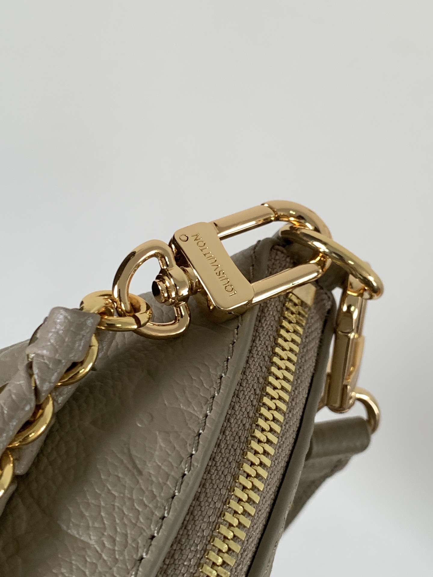 Boulogne Gm Crossbody Bag Monogram Empreinte Leather Tourterelle M25854
