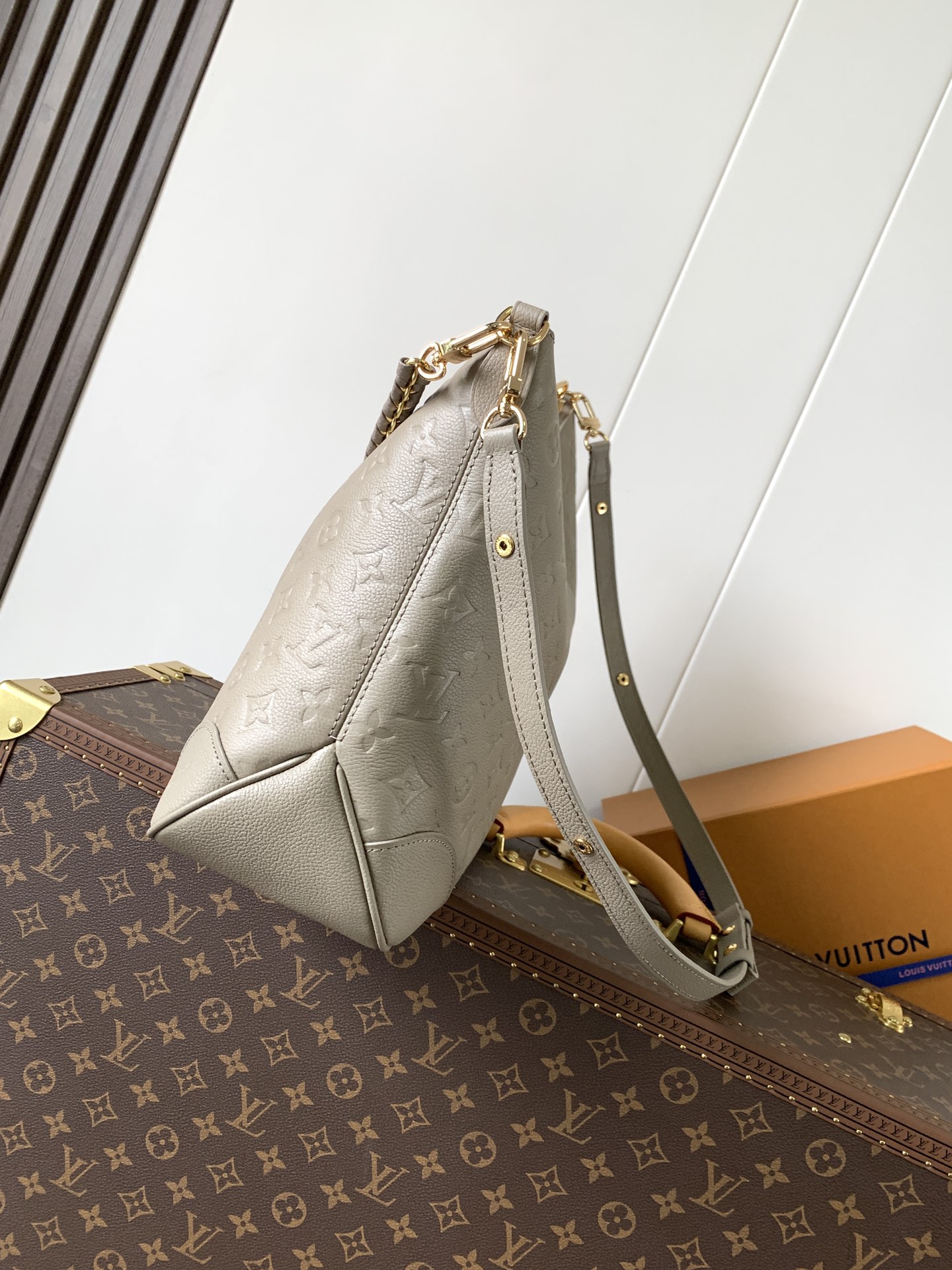 Boulogne Gm Crossbody Bag Monogram Empreinte Leather Tourterelle M25854