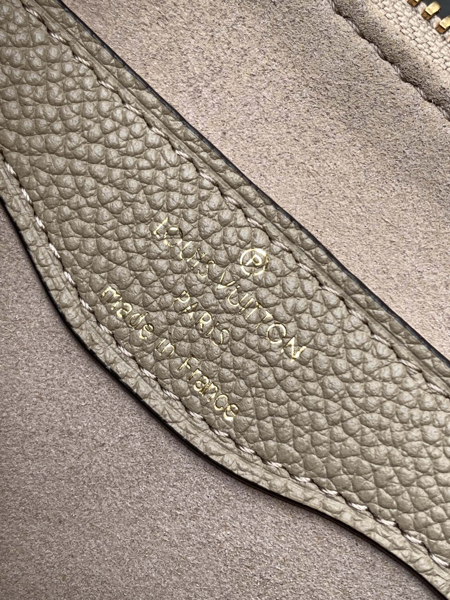 Boulogne Pm Crossbody Bag Bicolor Monogram Empreinte Leather Dove Gray / Cream M13224