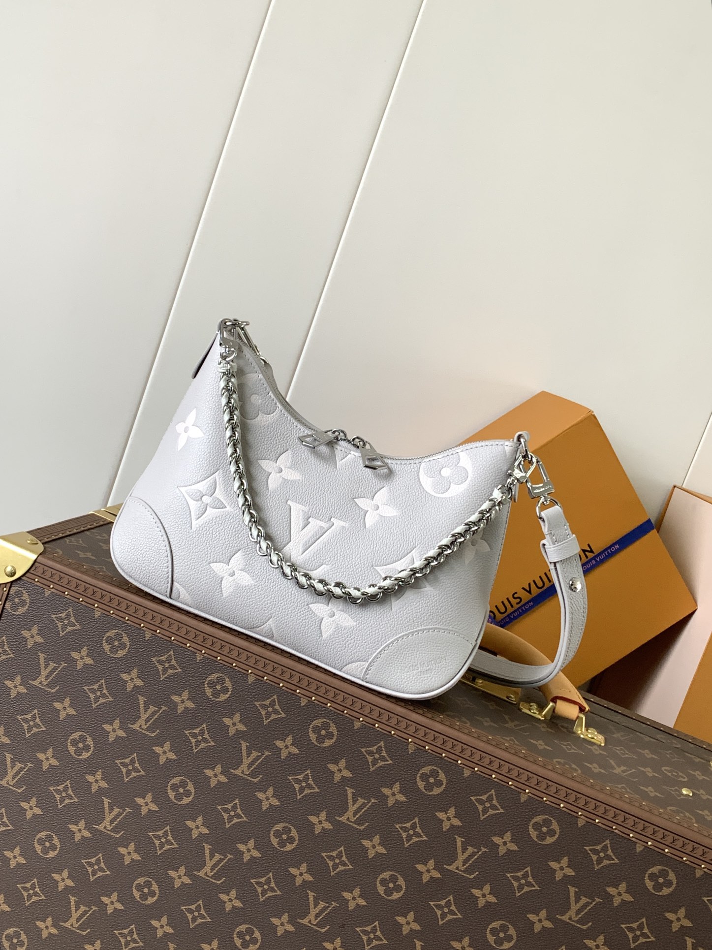 Boulogne Pm Crossbody Bag Bicolor Monogram Empreinte Leather Gray/Quartz Pink/Beige M14211