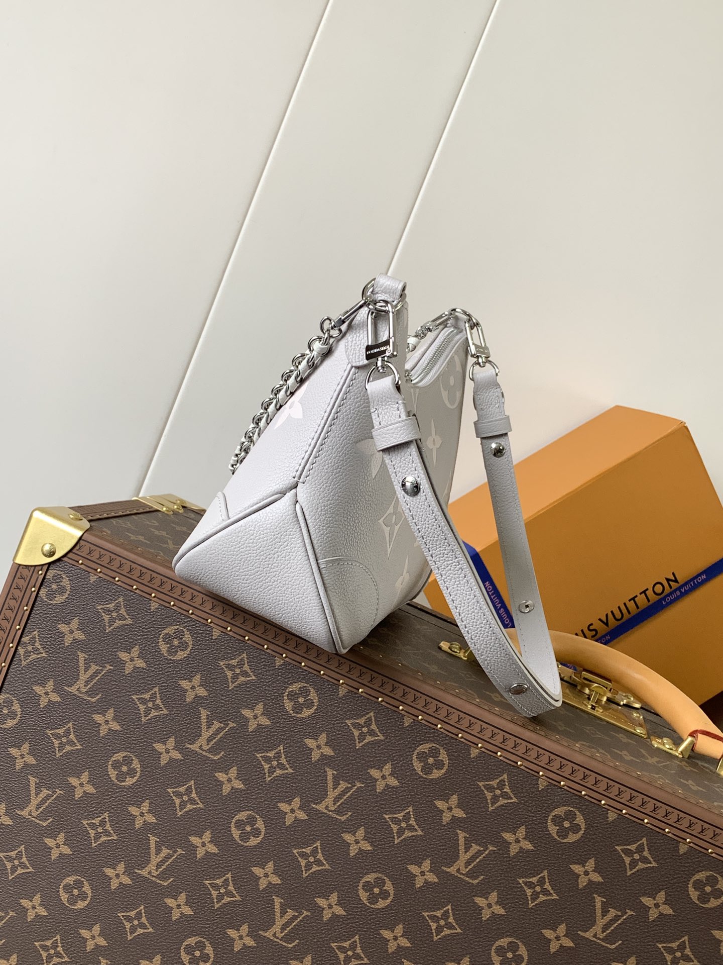 Boulogne Pm Crossbody Bag Bicolor Monogram Empreinte Leather Gray/Quartz Pink/Beige M14211