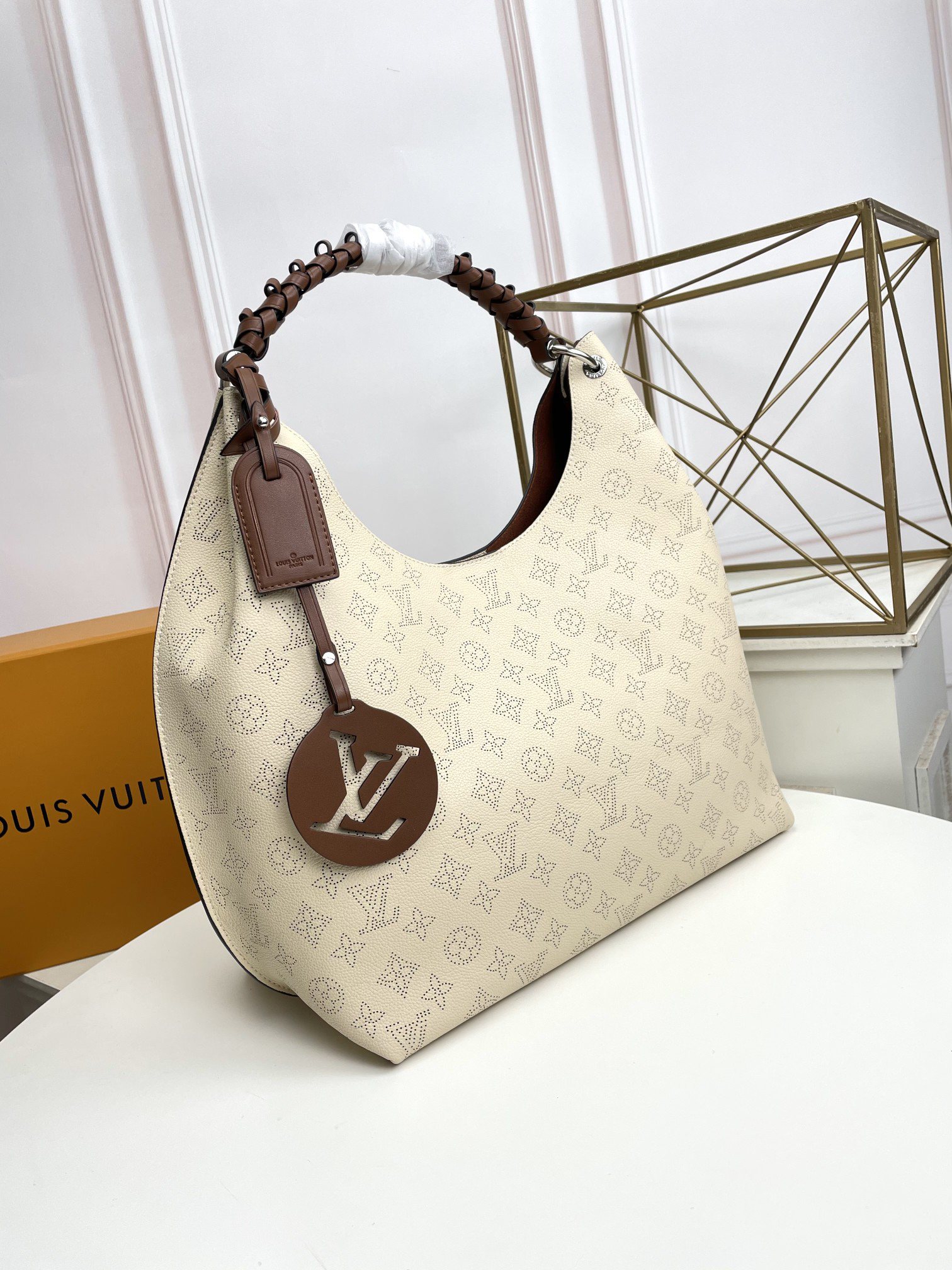 Carmel Mahina Bag Cream Mahina Perforated Calf Leather M53188