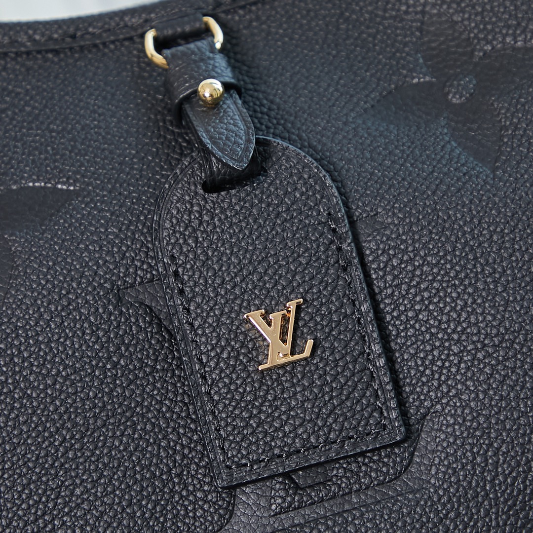 Carryall Mm Bag Black Monogram Empreinte Leather M46289