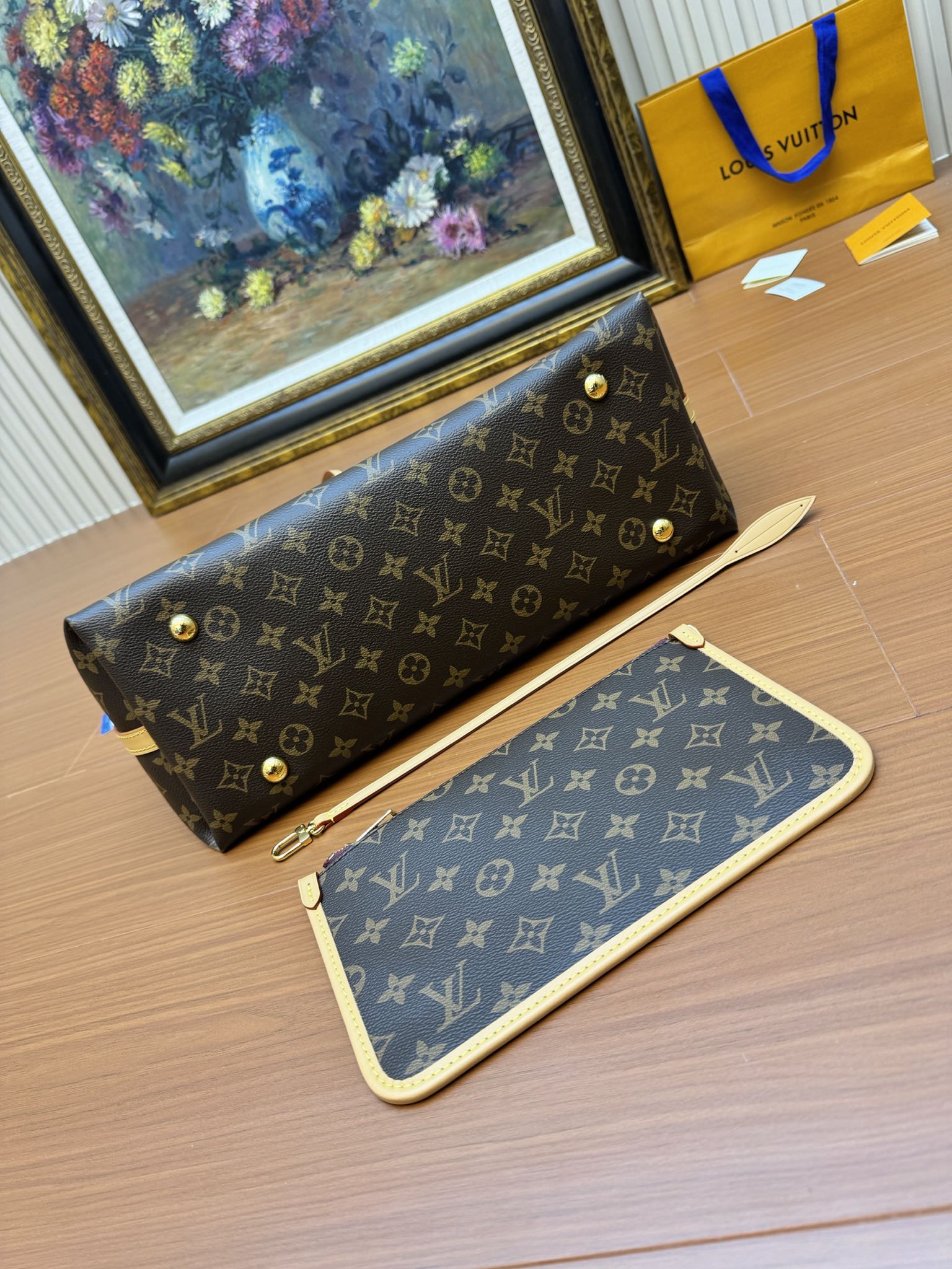 Carryall Mm Bag Monogram M46197