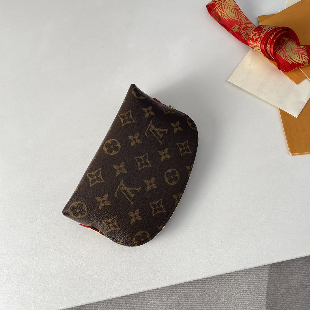 Cosmetic Pouch Designer Makeup Bag Monogram M47515