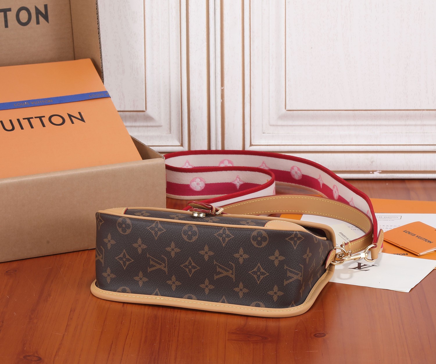Diane Monogram Bag Pink Strap M46049