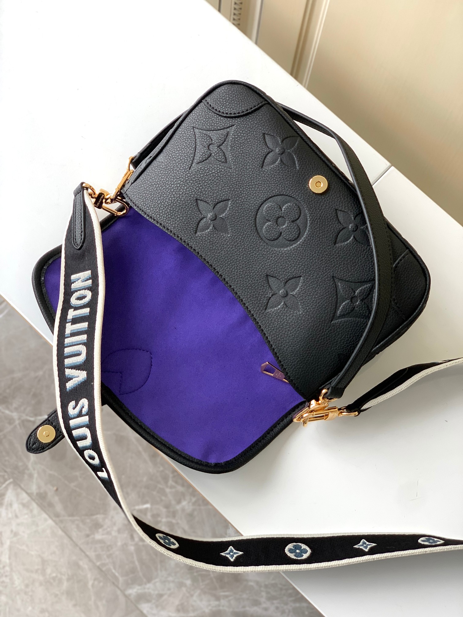Diane Monogram Empreinte Leather Bag Black M46386