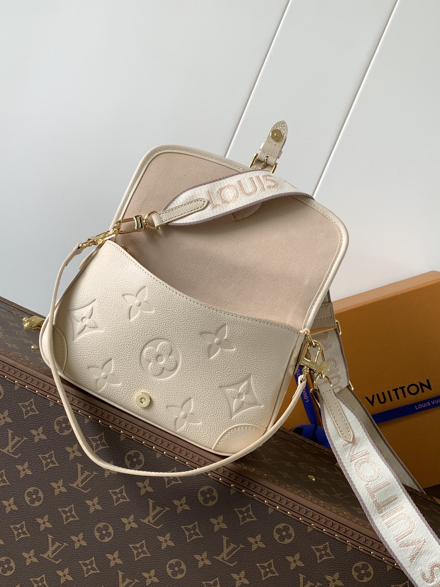 Diane Monogram Empreinte Leather Bag Sand M46386