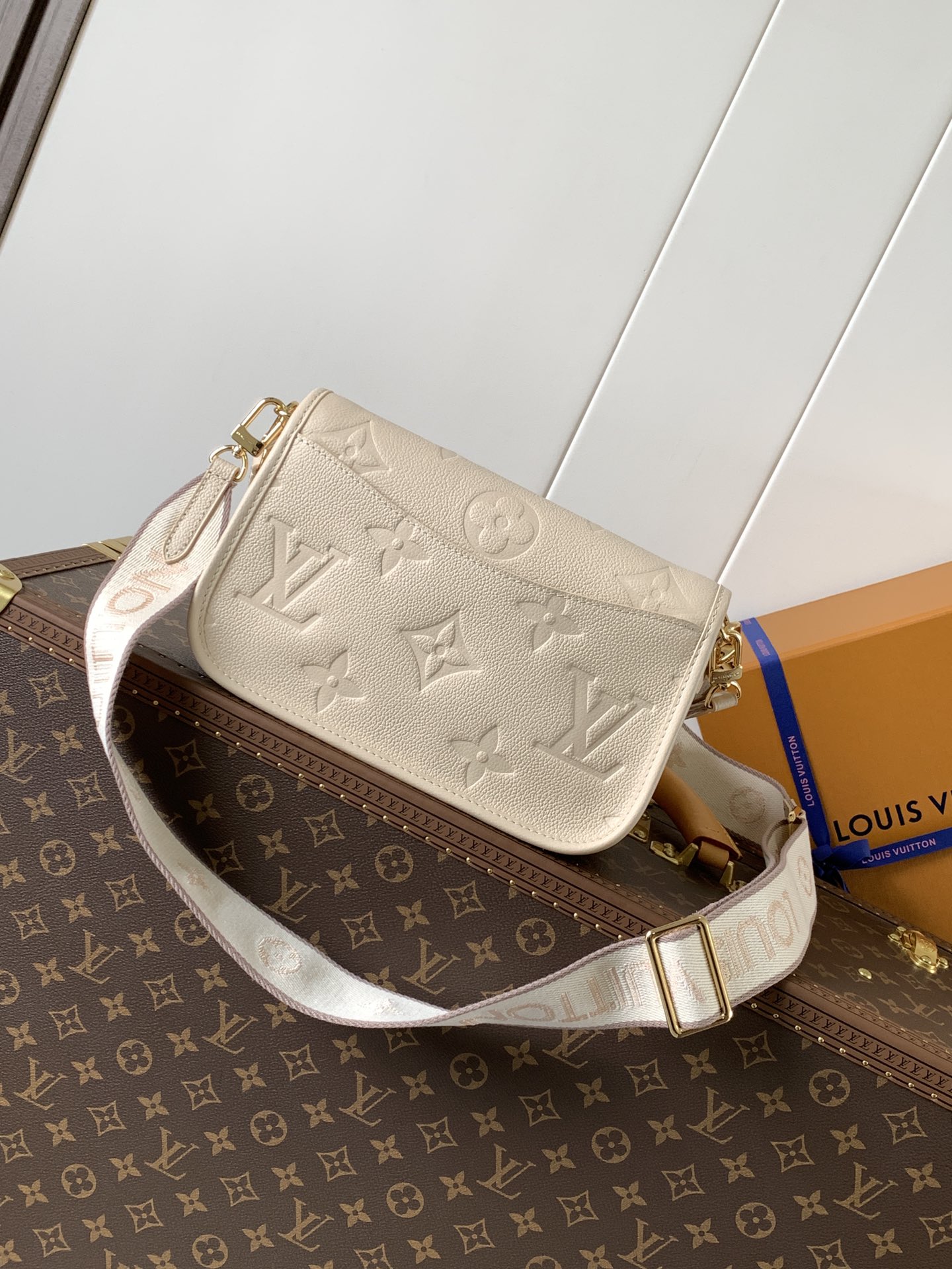 Diane Monogram Empreinte Leather Bag Sand M46386