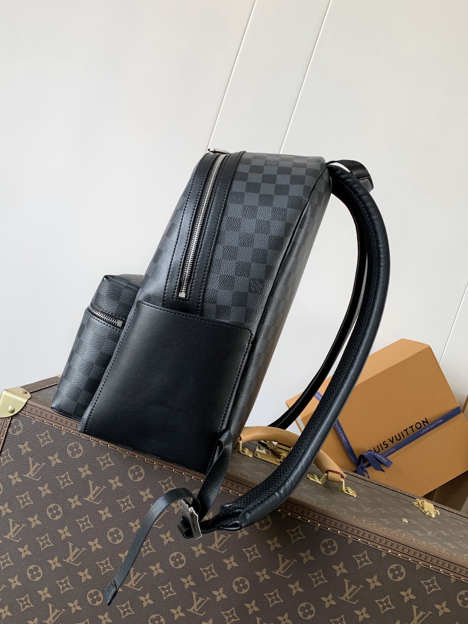 Discovery Backpack Pm Damier Graphite N40514
