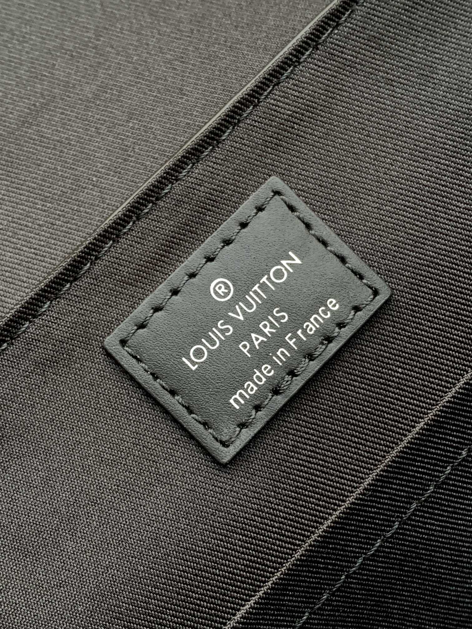 District Pm Messenger Bag Black Damier Infini N42711