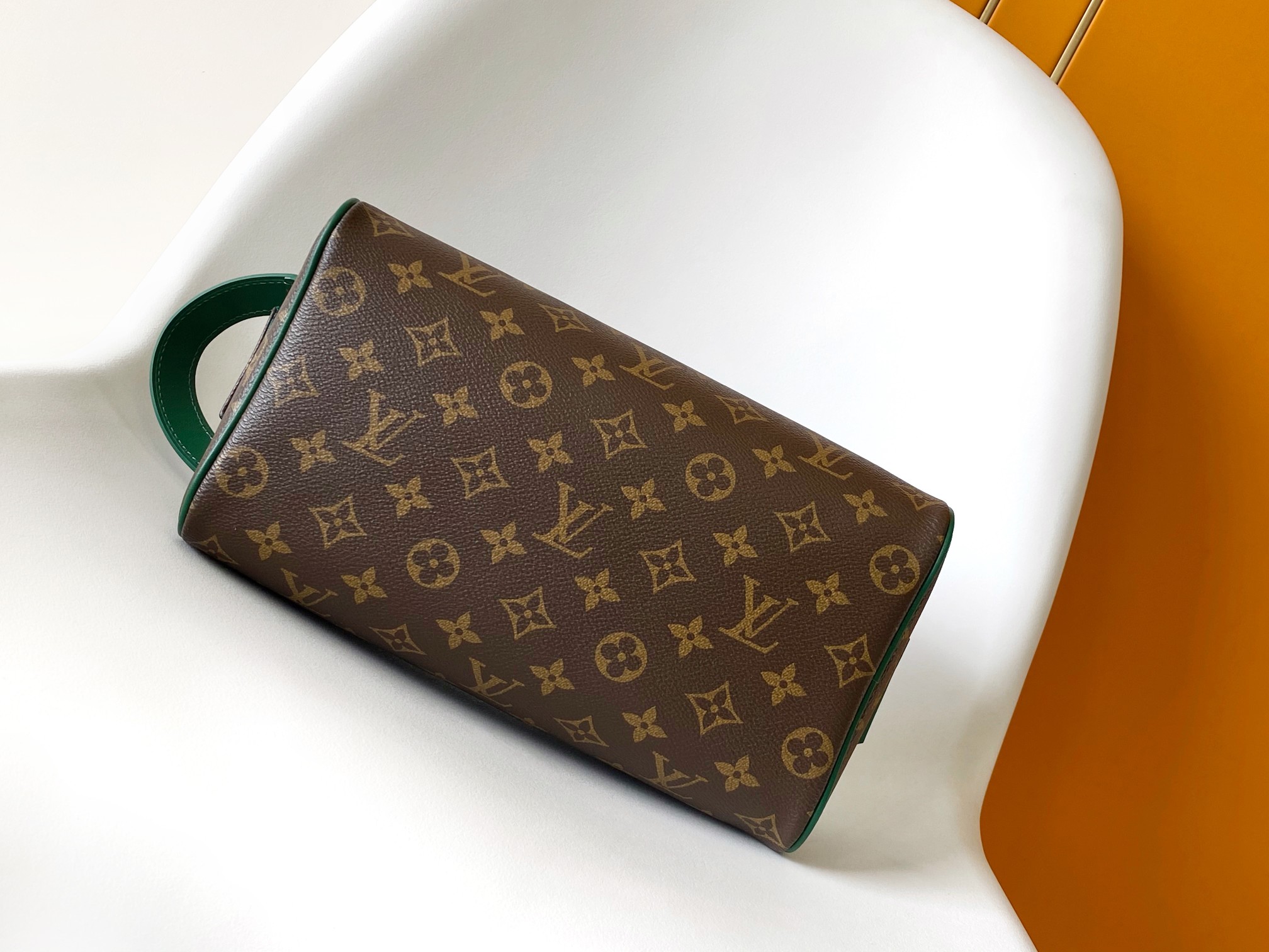 Dopp Kit Toilet Pouch Monogram Borneo Green M12639