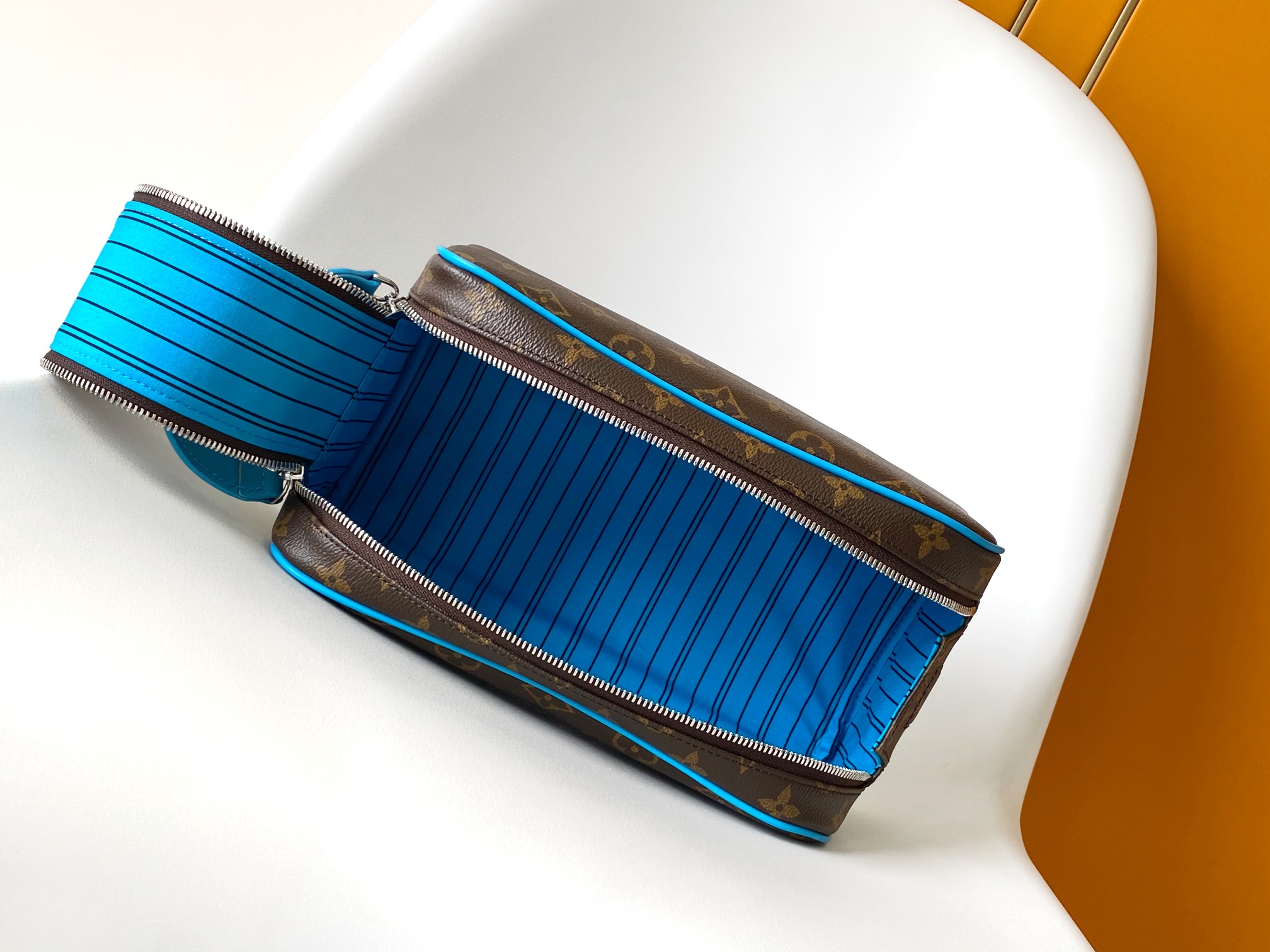 Dopp Kit Toilet Pouch Monogram Gaston Blue M12638