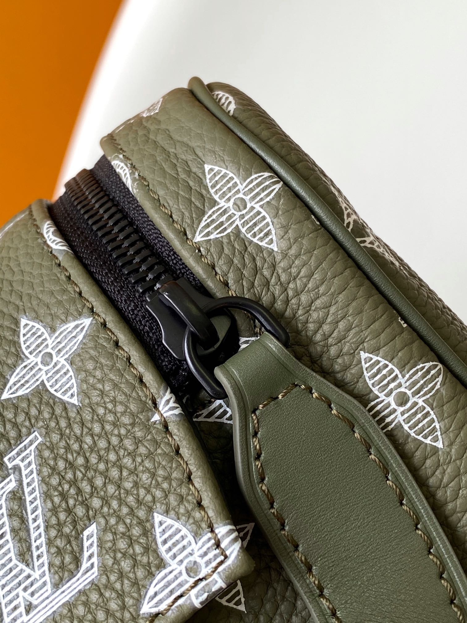 Dopp Kit Toilet Pouch Monogram Olive Green M12651