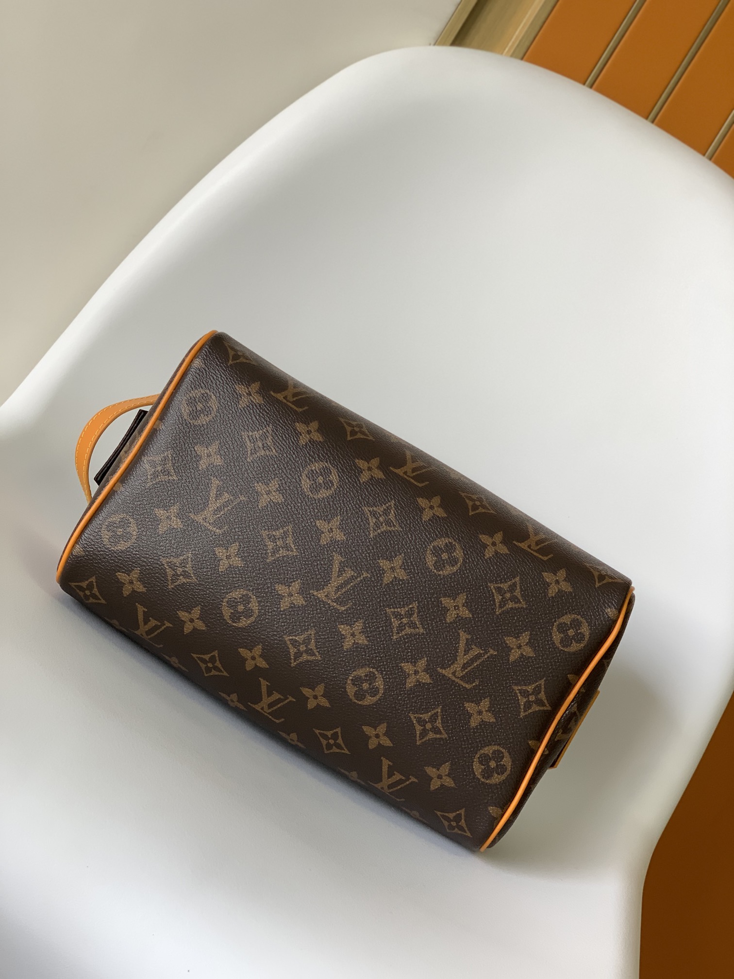 Dopp Kit Toilet Pouch Monogram Safran Yellow M12643