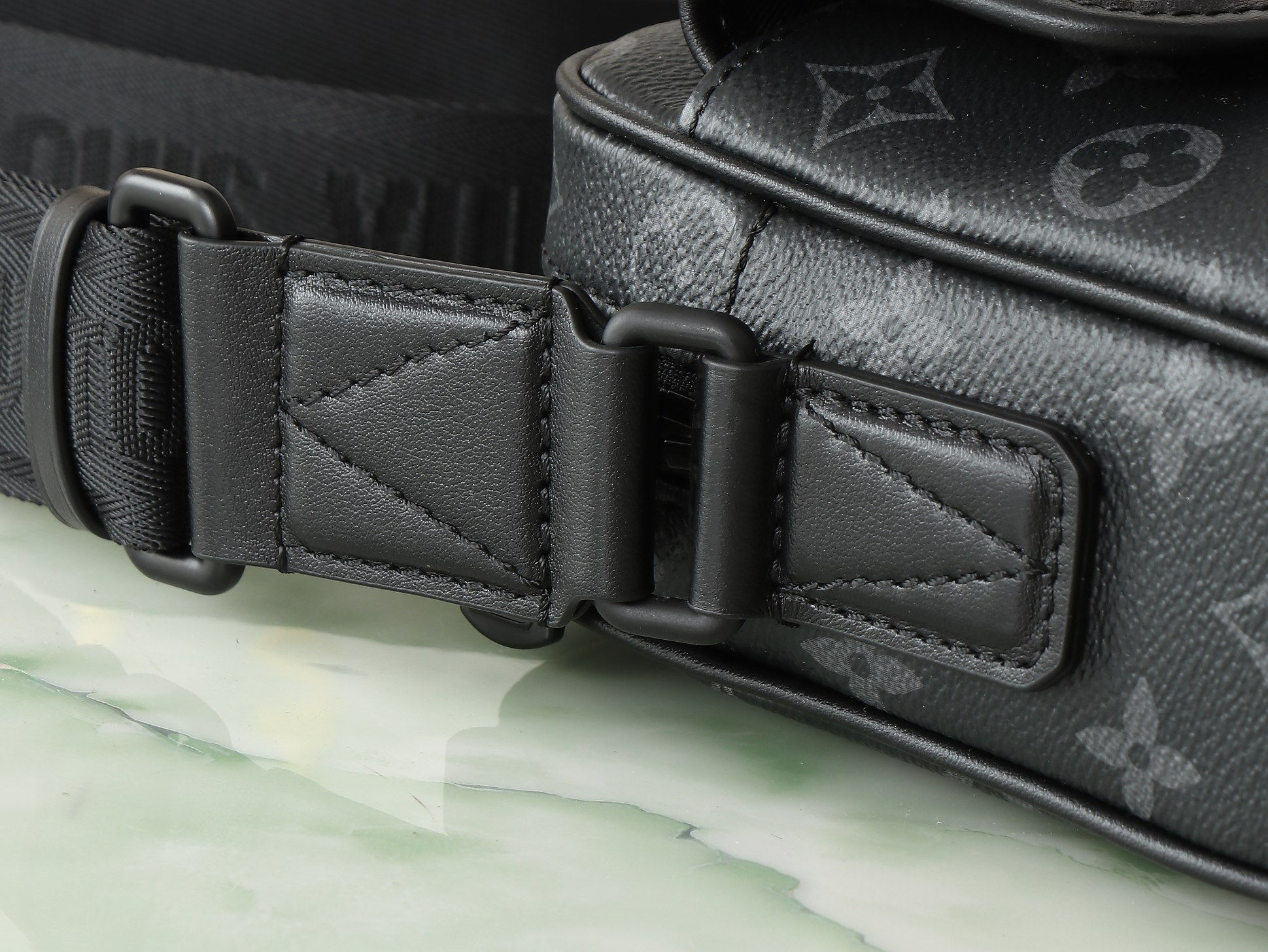 Getaway Messenger Bag Monogram Eclipse M12518