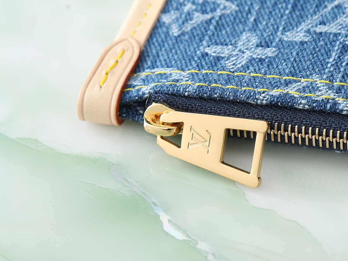 Louis Vuitton Neverfull Mm Monogram Denim Bag M13192
