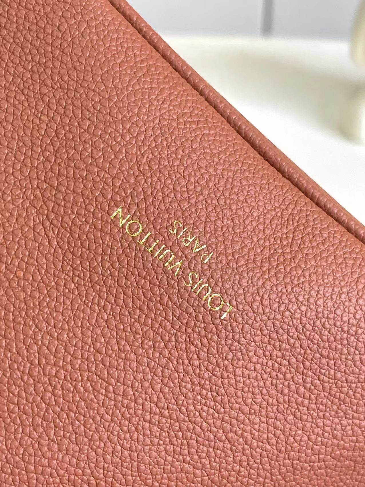 Low Key All In Bb Bag Cognac M14416