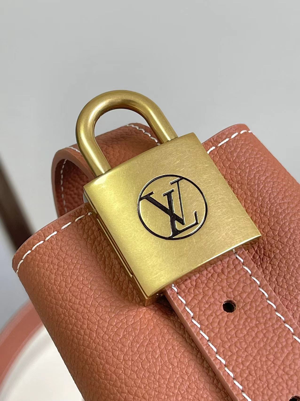 Low Key All In Bb Bag Cognac M14416