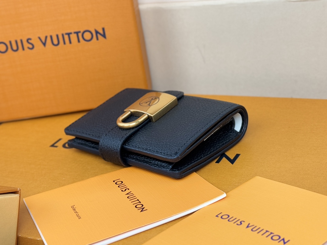 Low Key Compact Wallet Black M12408