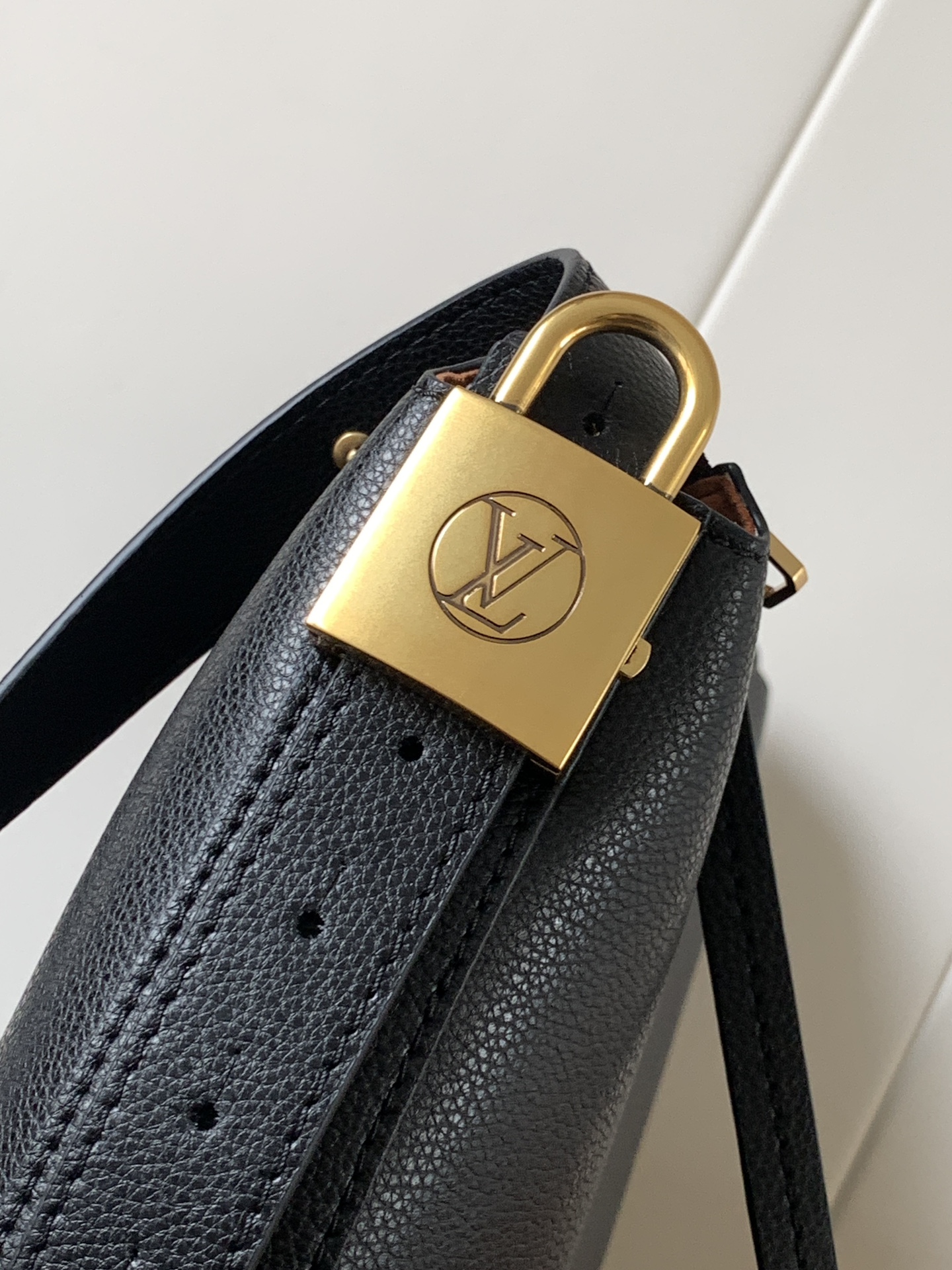 Low Key Cookie Mm Bag Black M14417
