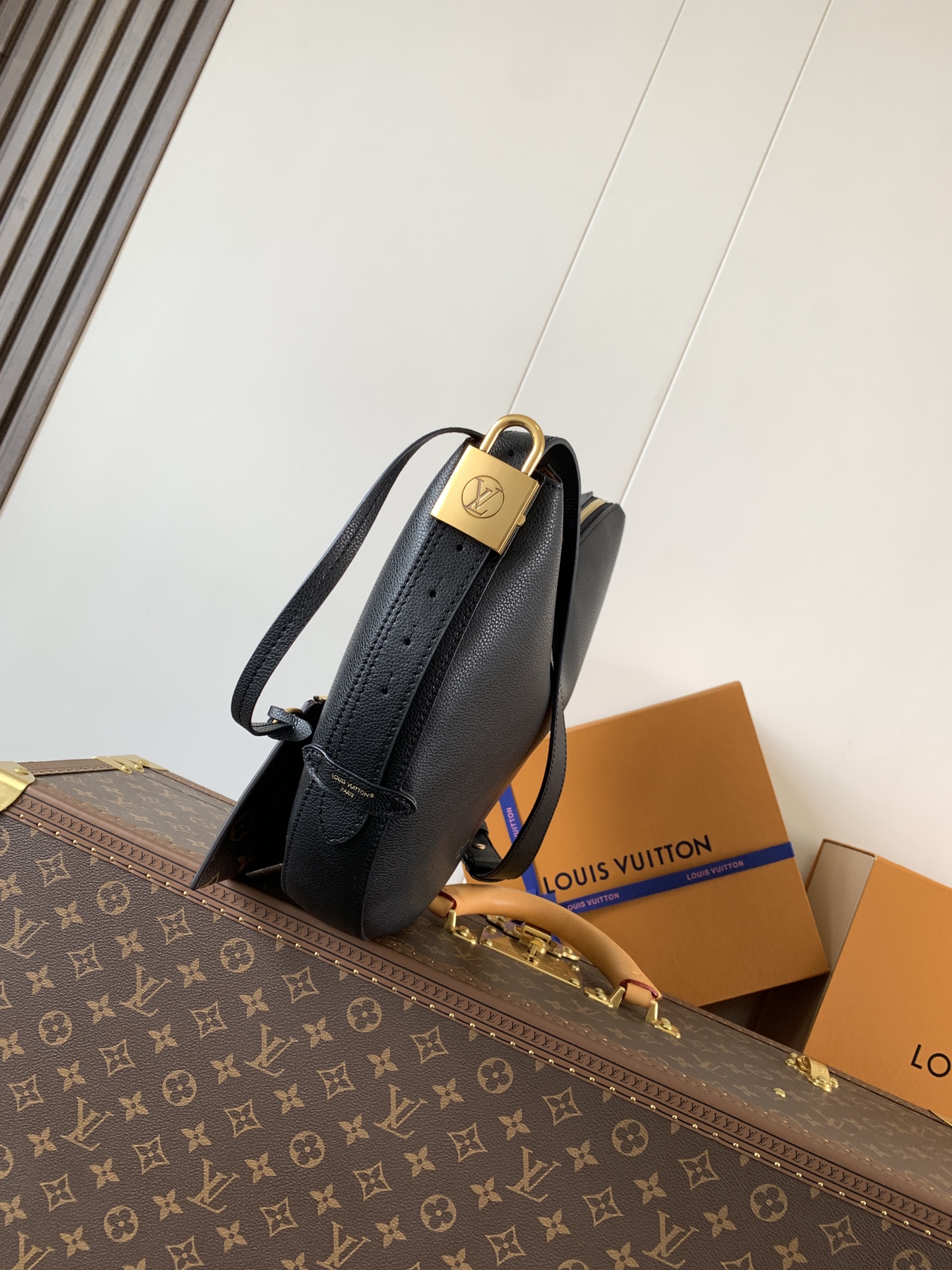 Low Key Cookie Mm Bag Black M14417