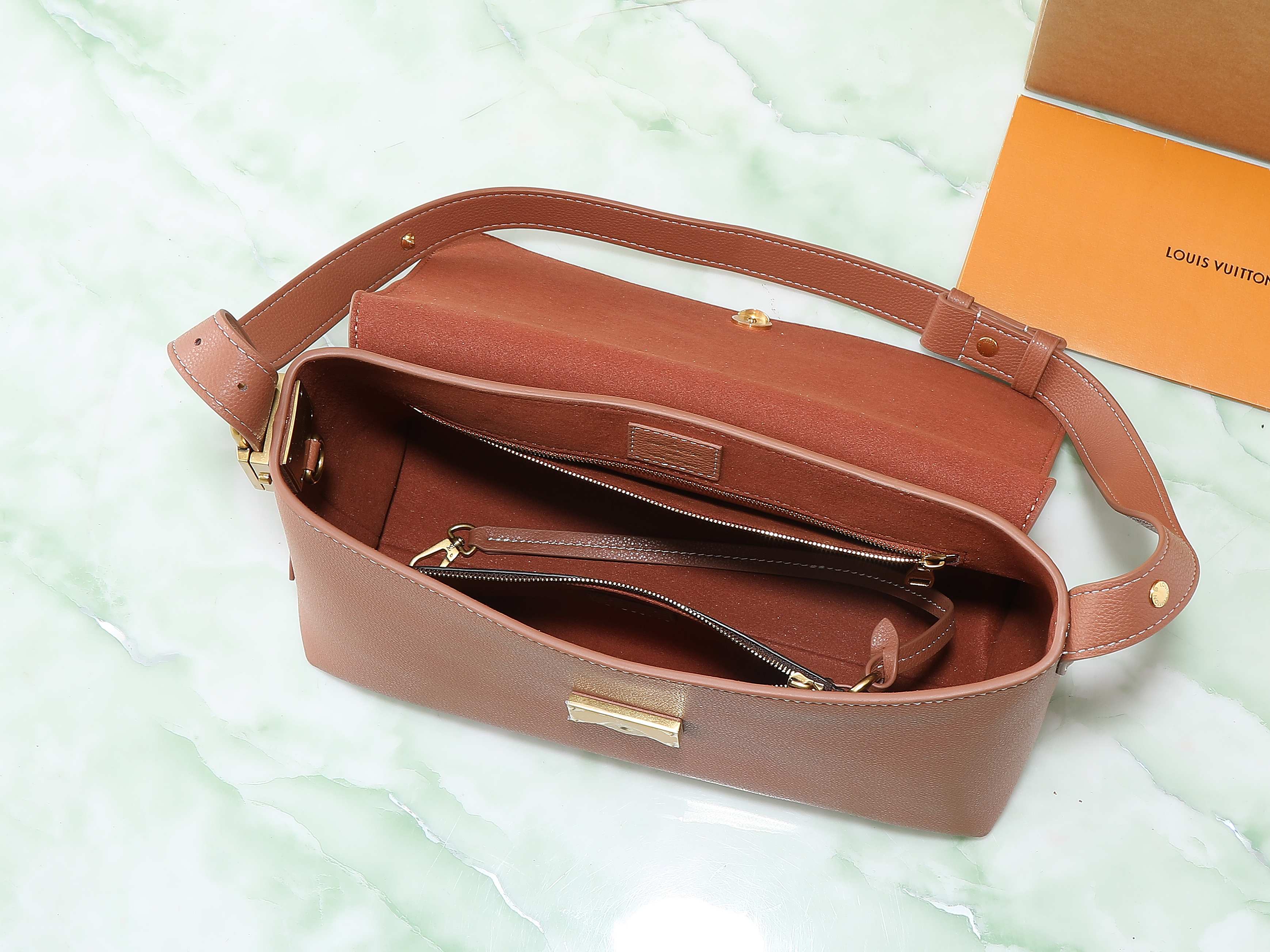 Low Key Messenger Bag Cognac Calf Leather M13151