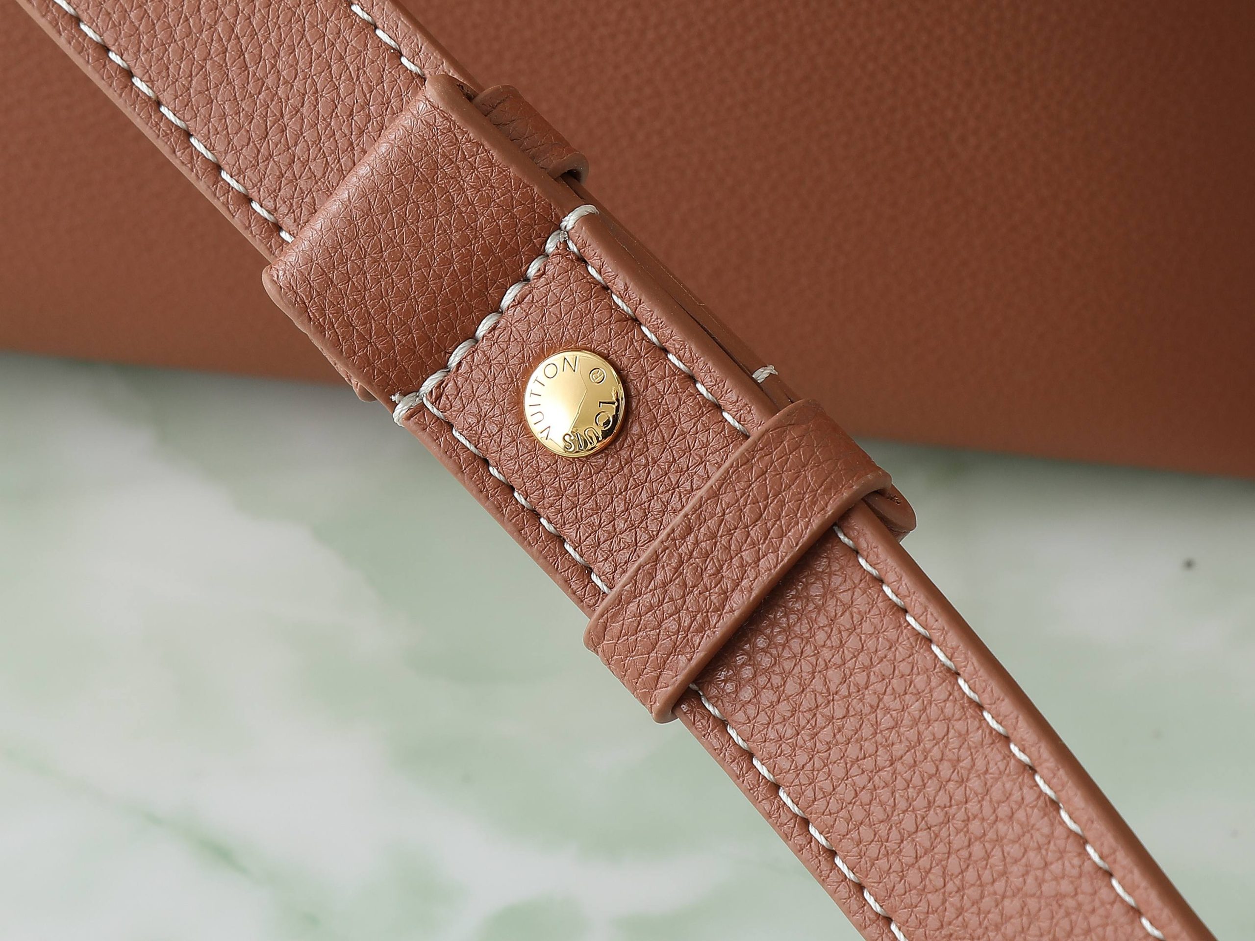 Low Key Messenger Bag Cognac Calf Leather M13151