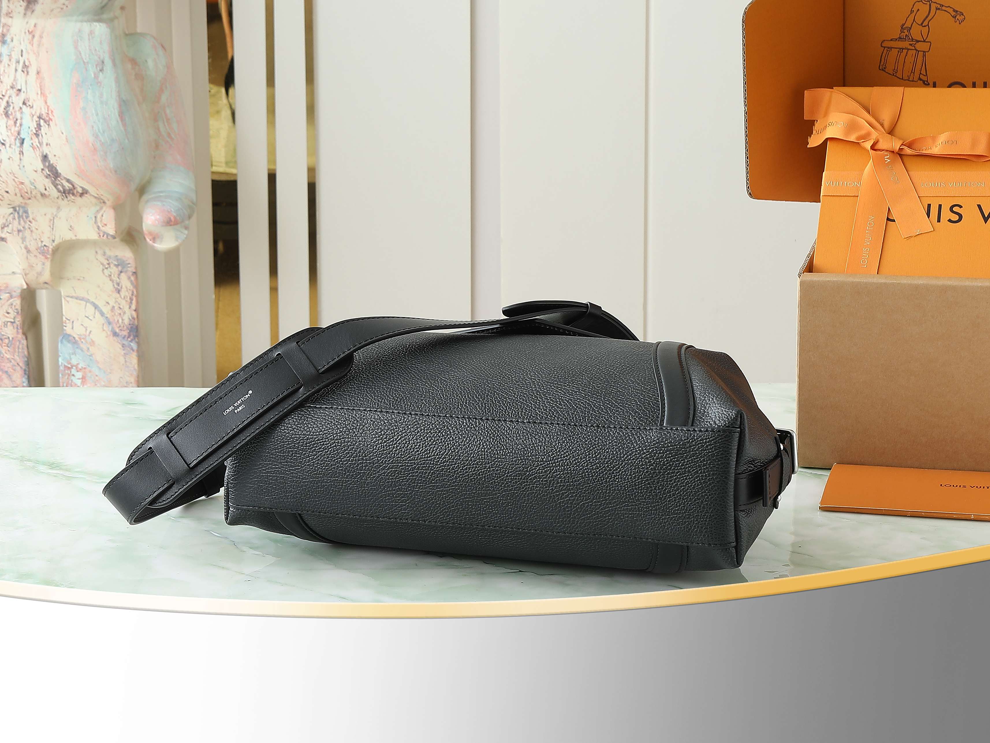 Lv Biker Mm Handbags H27 Black Lambskin Leather M14700