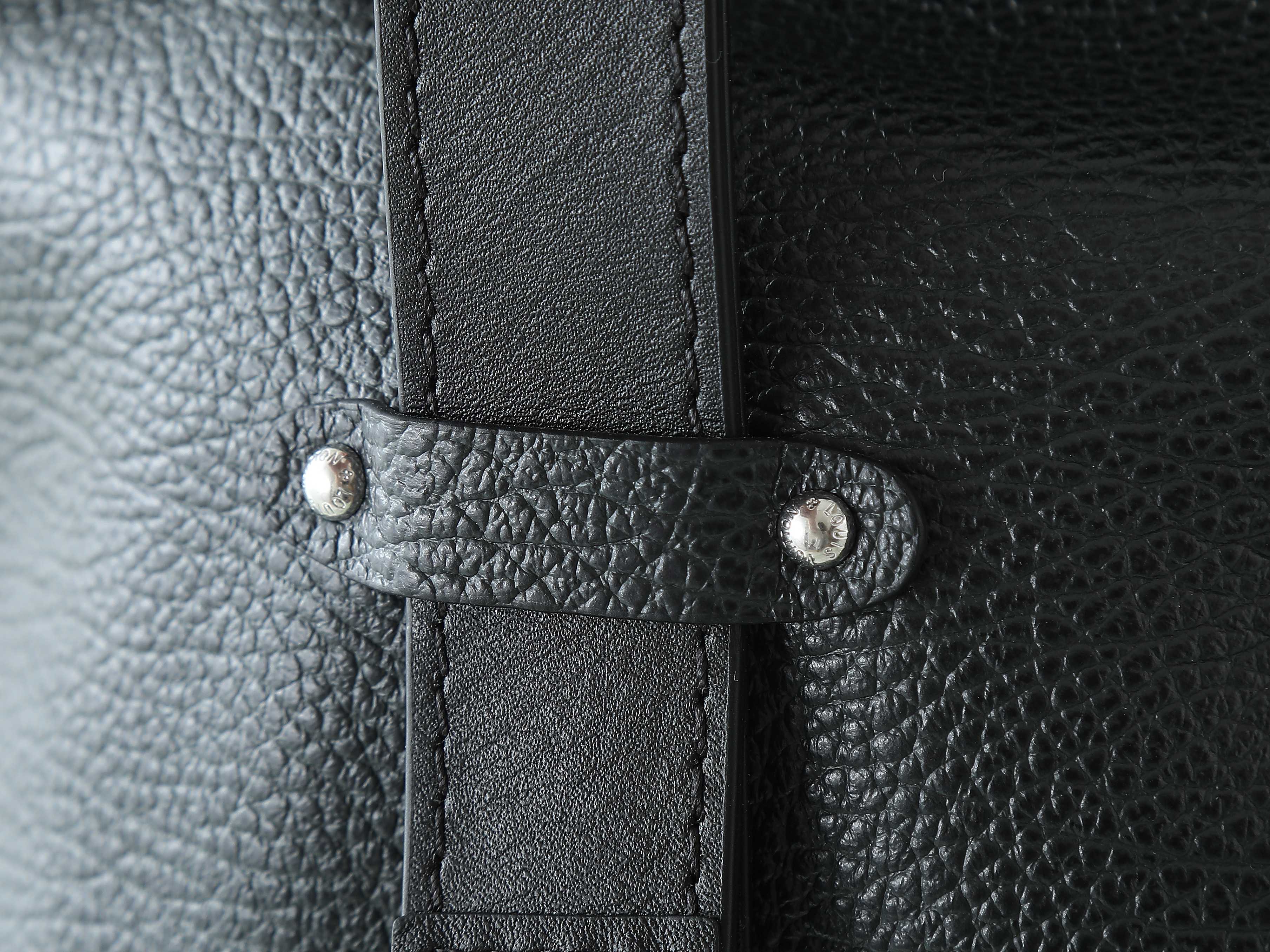 Lv Biker Mm Handbags H27 Black Lambskin Leather M14700