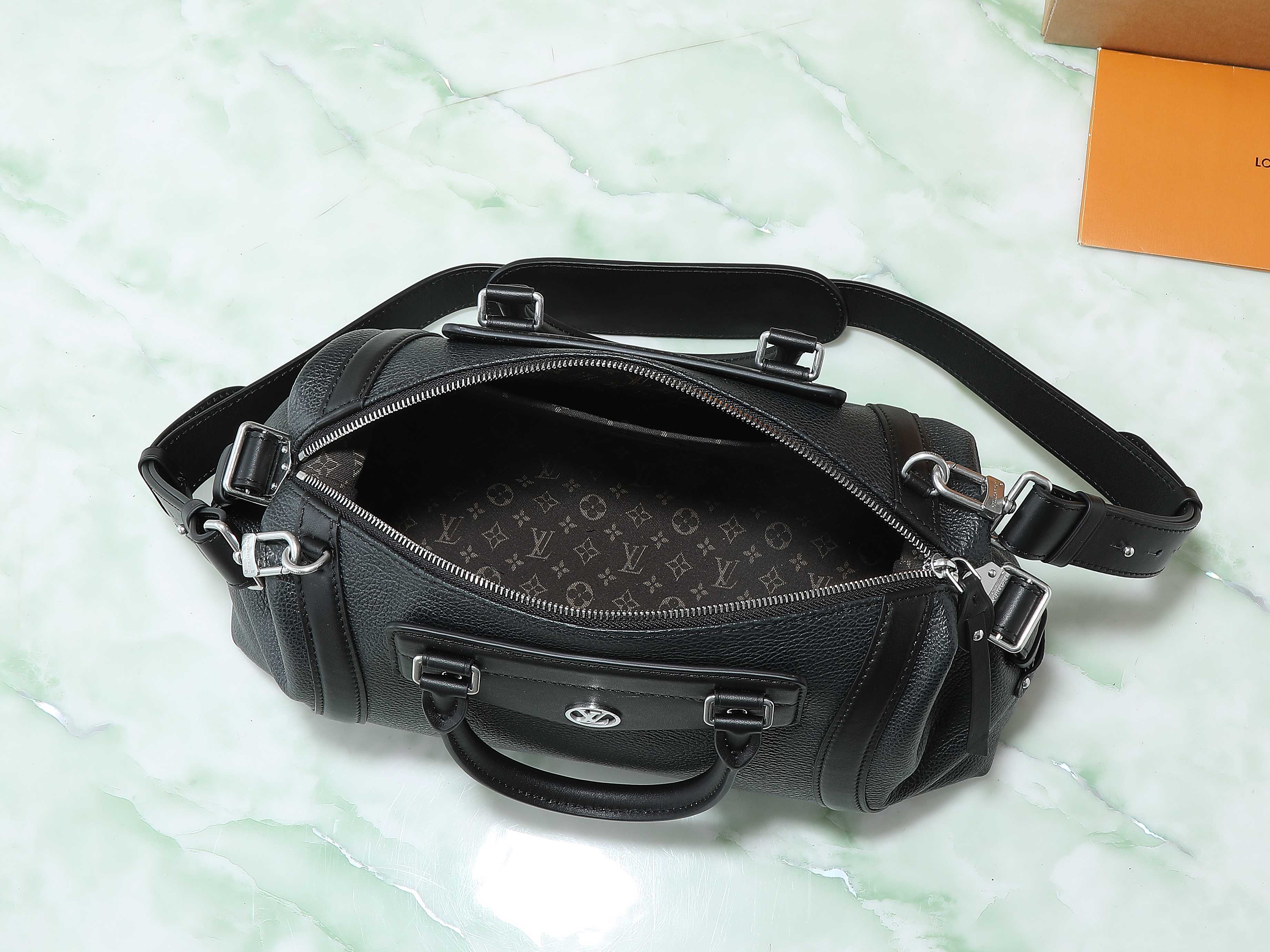 Lv Biker Mm Handbags H27 Black Lambskin Leather M14700