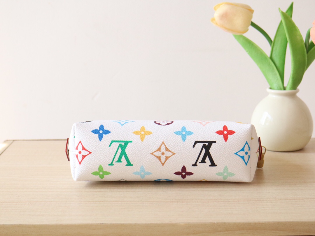 Lv X Tm Cosmetic Pouch Pm Multicolored Monogram White M13744