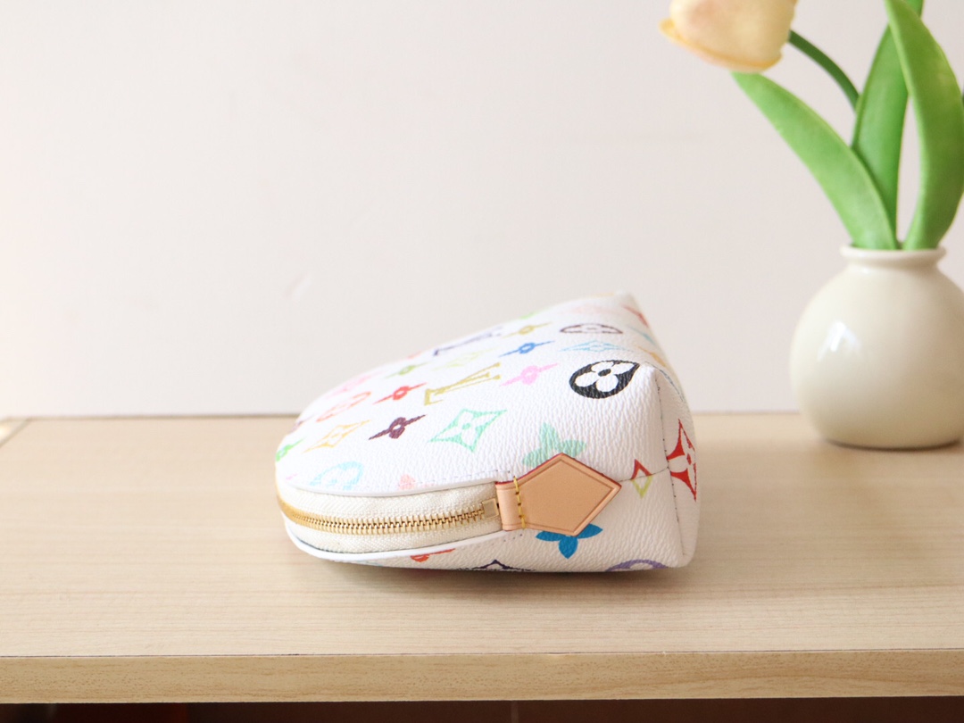 Lv X Tm Cosmetic Pouch Pm Multicolored Monogram White M13744
