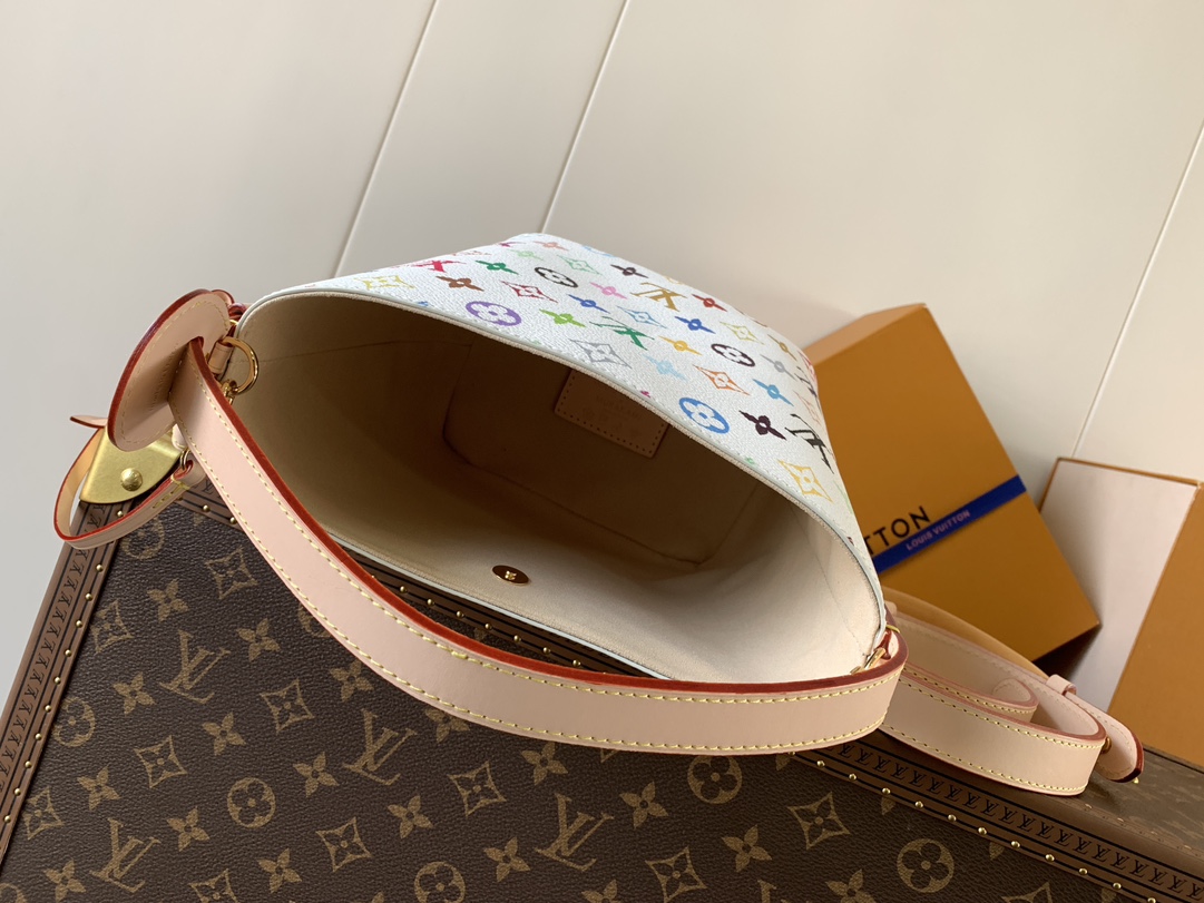 Lv X Tm Low Key All In Bb Bag Multicolored Black M13089