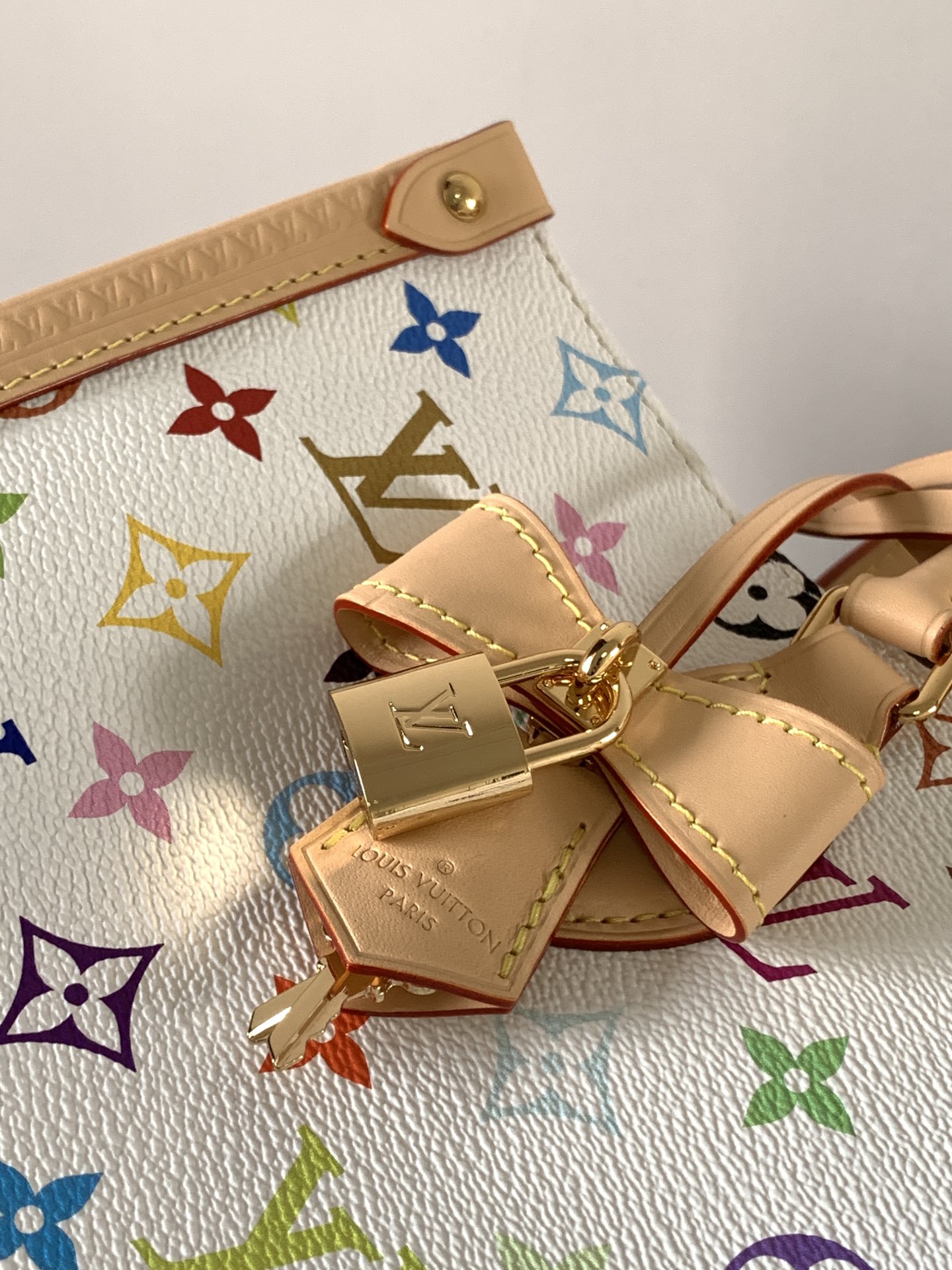 Lv X Tm Onthego Mm Multicolored Monogram Tote M13079