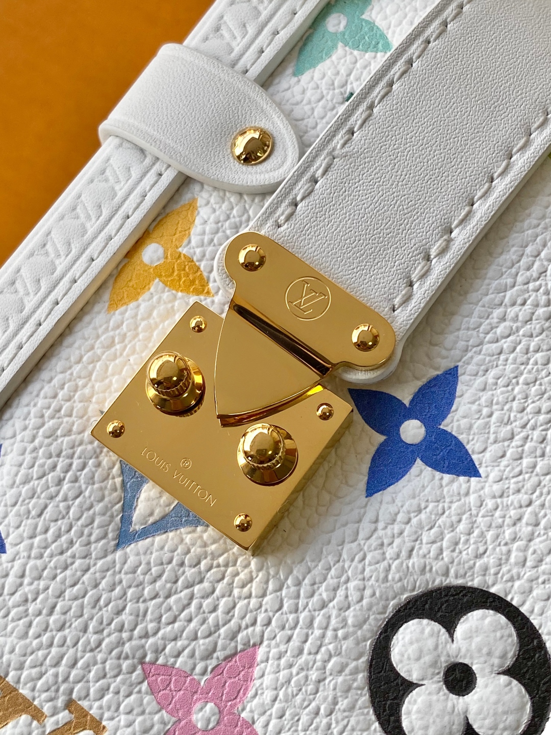 Lv X Tm Side Trunk Mm Handbags Multicolored Monogram White M14046