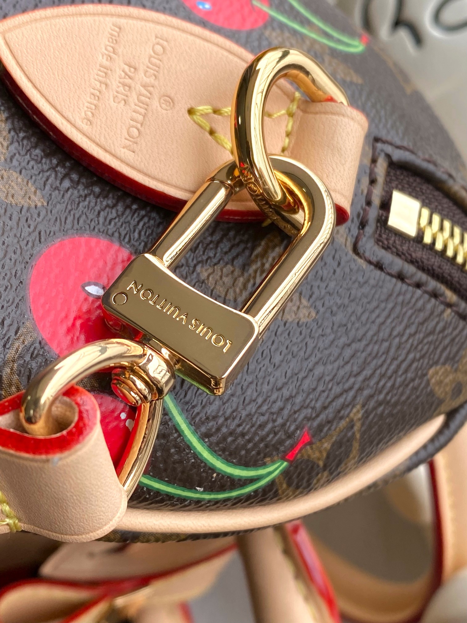 Lv X Tm Speedy Bandoulière 20 Monogram Cherry M13094