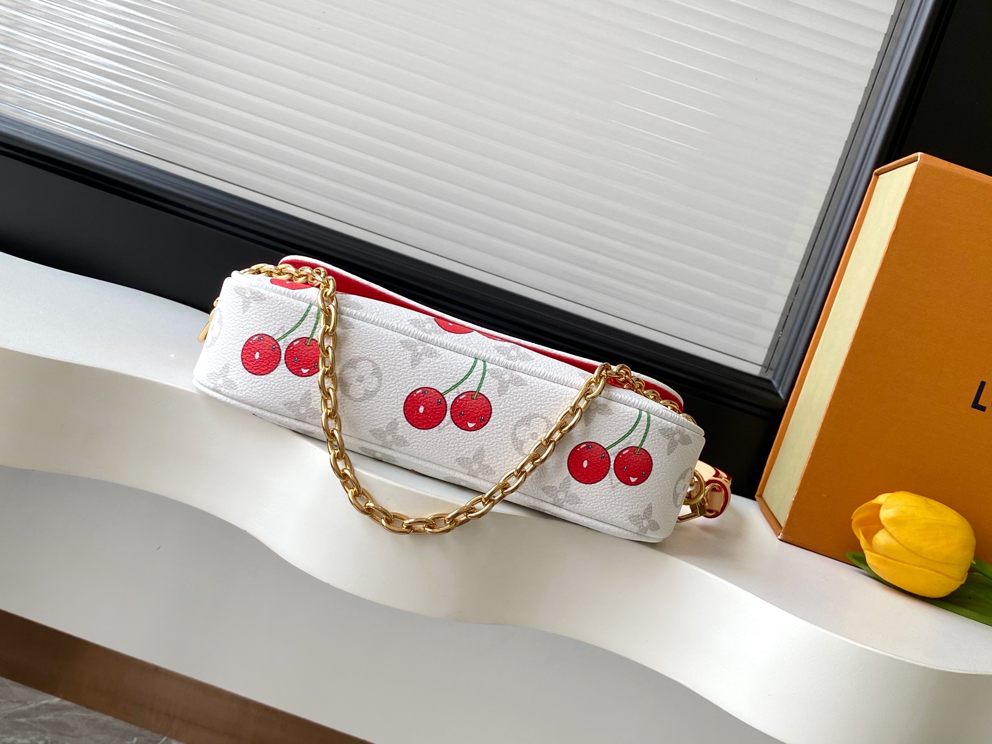 Lv X Tm Wallet On Chain Ivy Monogram Cherry White M14239