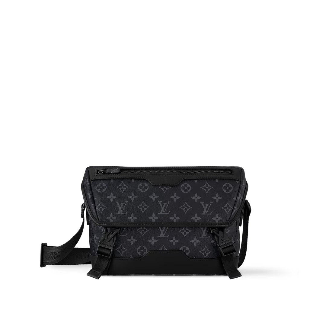 Messenger Voyager Pm Bag Black Monogram Eclips M12517
