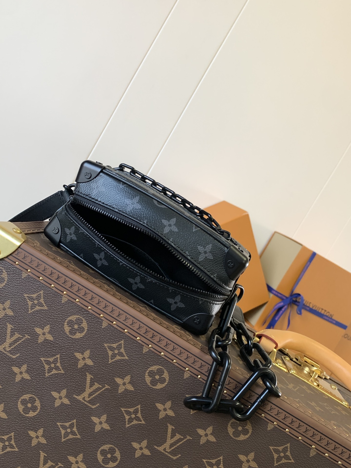 Mini Soft Trunk Bag Black Monogram Monogram Eclipse M44735